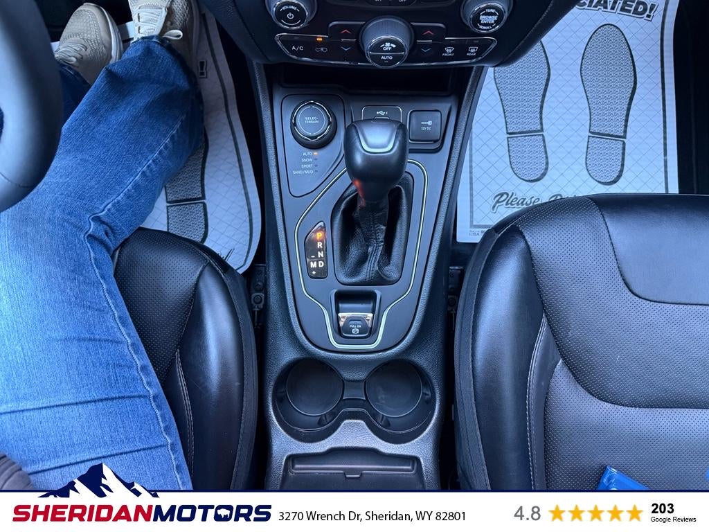 2022 Jeep Cherokee Latitude Lux