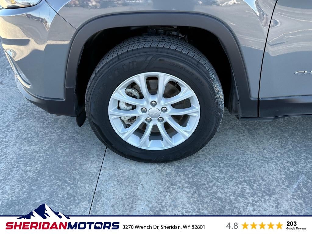 2022 Jeep Cherokee Latitude Lux