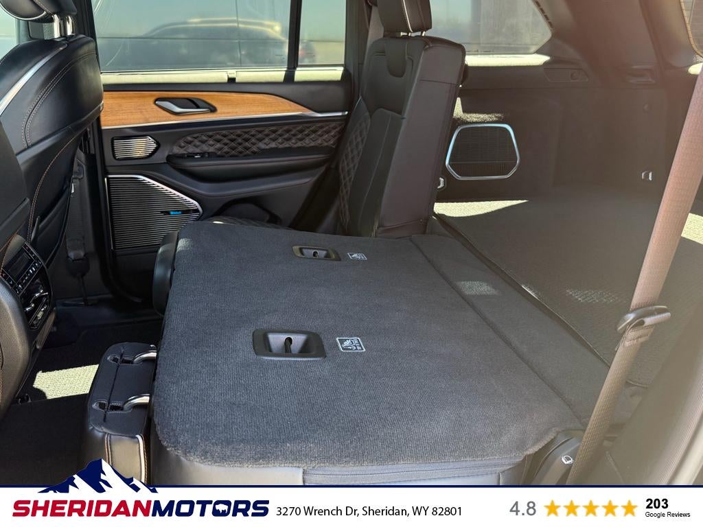 2023 Jeep Grand Cherokee Summit