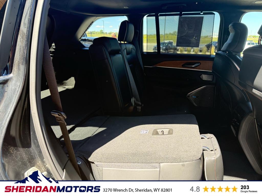 2023 Jeep Grand Cherokee Summit
