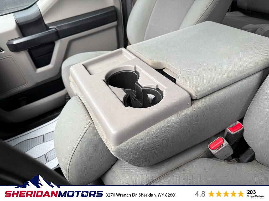 2017 Ford Super Duty F-550 DRW Lariat