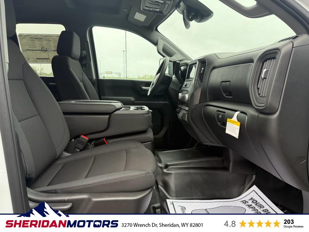 2025 GMC Sierra 2500 HD Pro