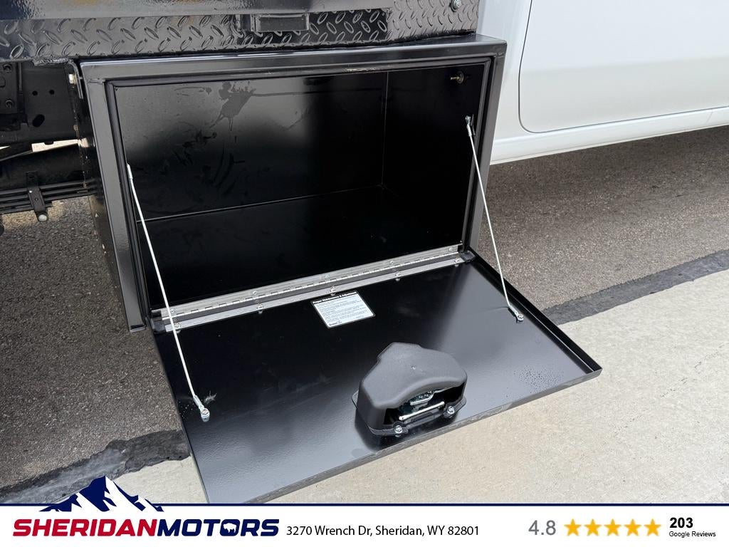 2026 GMC Sierra 3500 HD Chassis Cab Pro