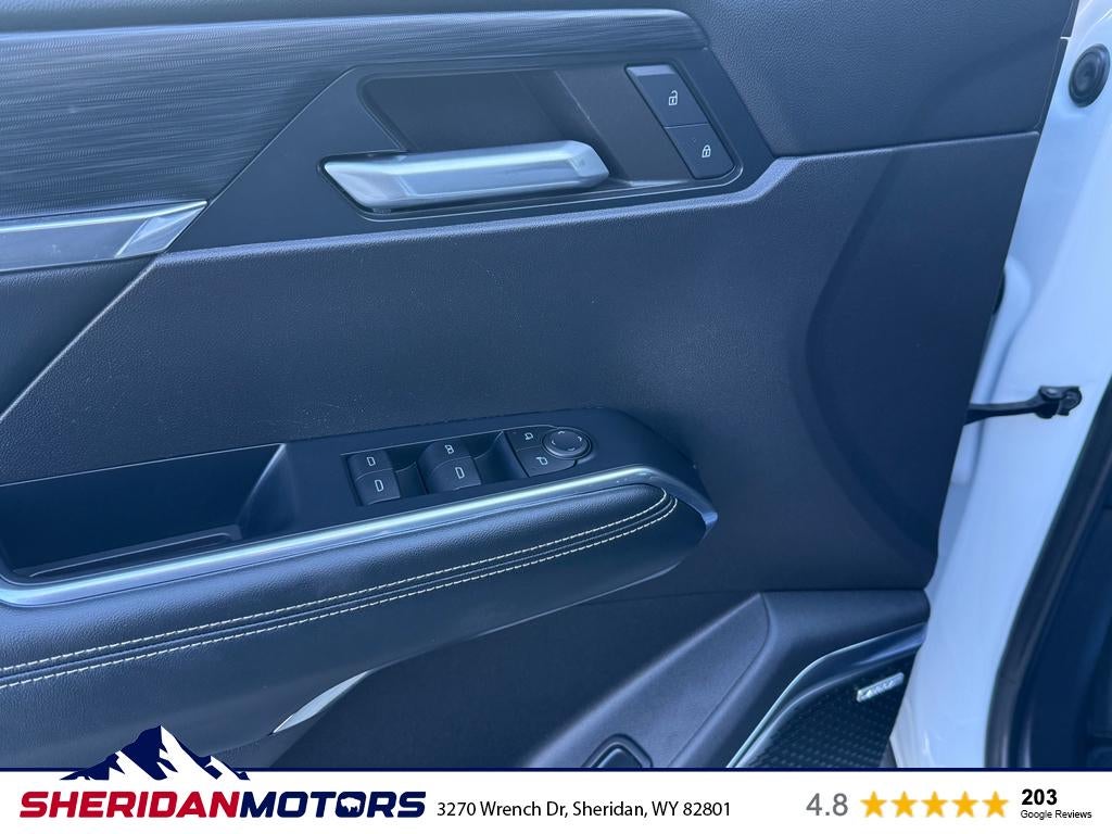 2024 GMC Acadia Elevation