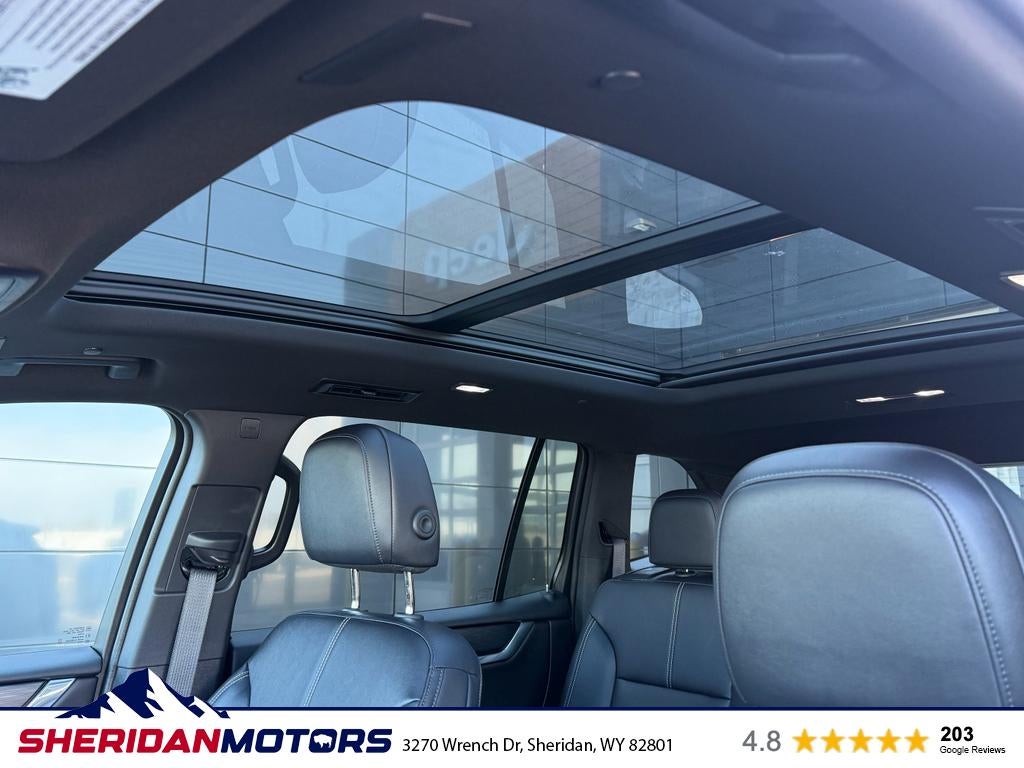 2024 GMC Acadia Elevation