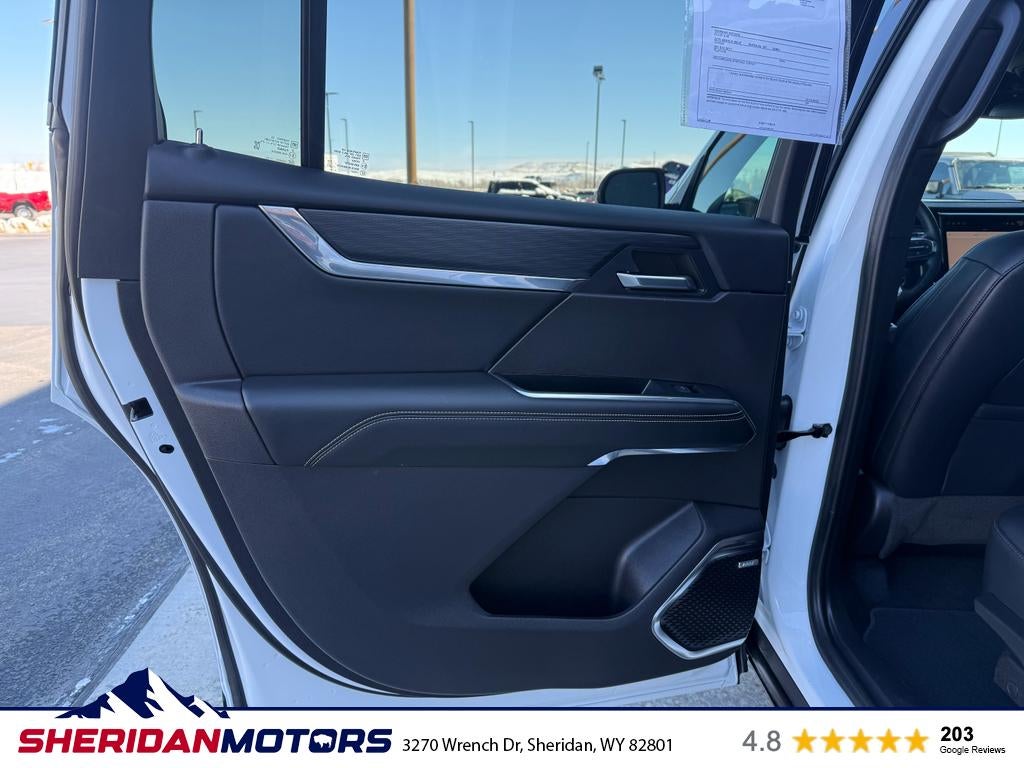 2024 GMC Acadia Elevation