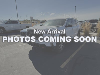 2025 GMC Acadia AT4