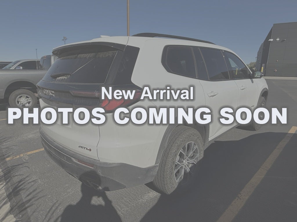 2025 GMC Acadia AT4