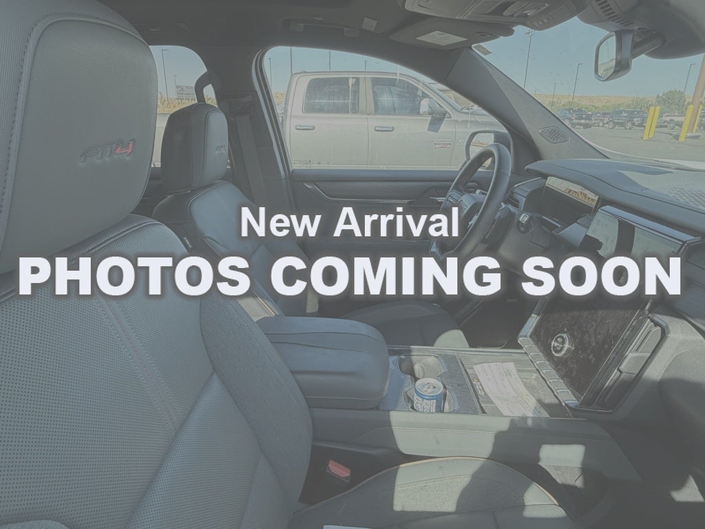 2025 GMC Acadia AT4