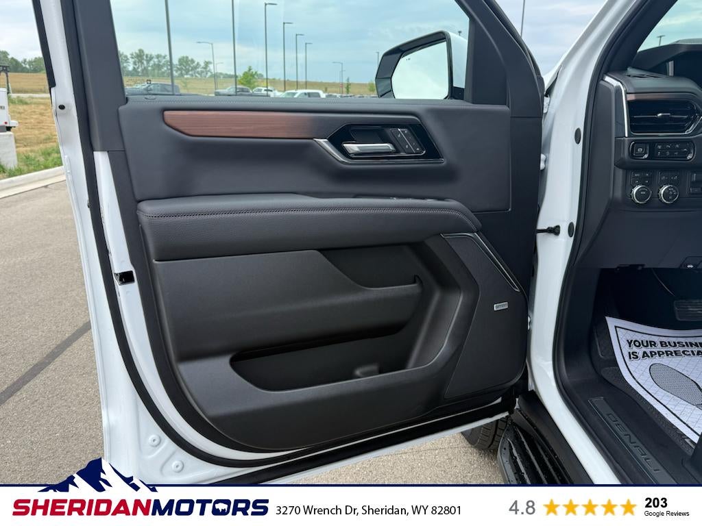 2026 GMC Yukon XL Denali - Photo 12