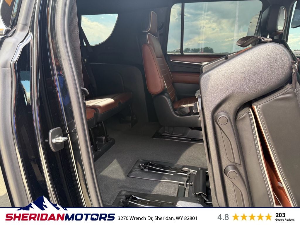 2023 GMC Yukon XL Denali Ultimate