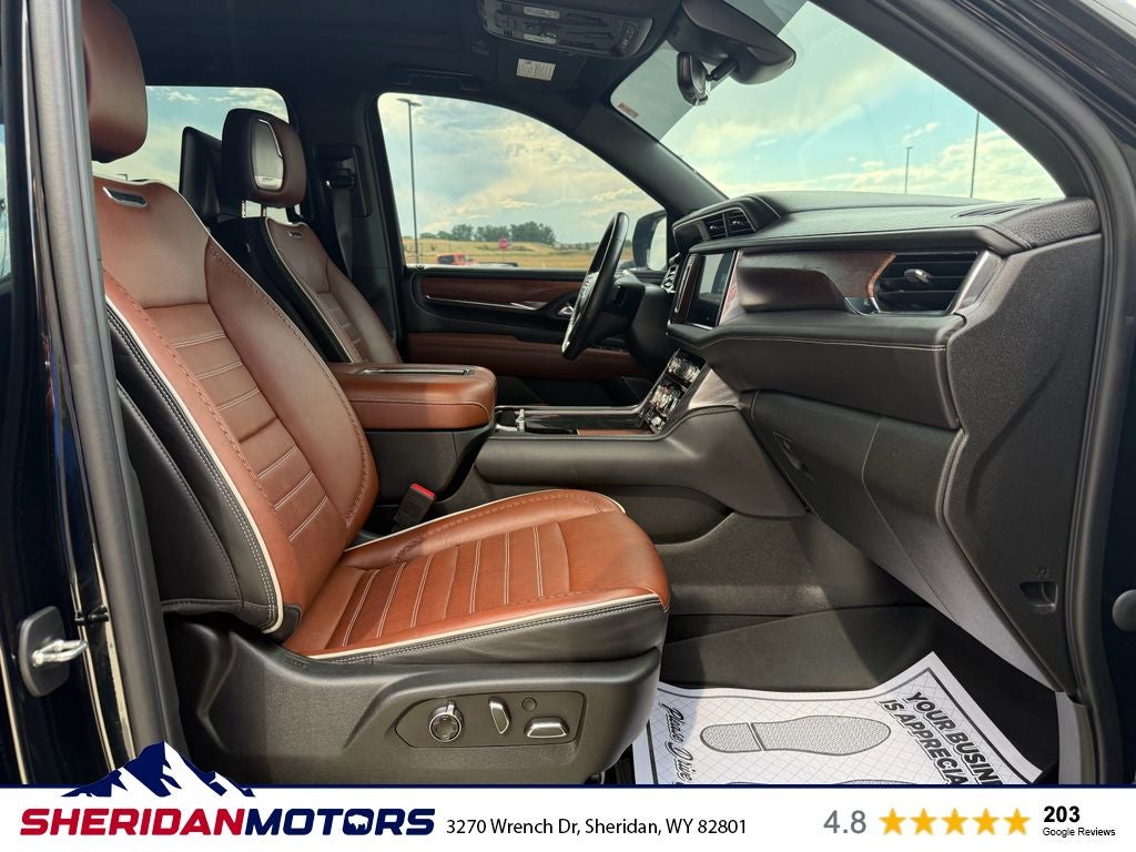 2023 GMC Yukon XL Denali Ultimate