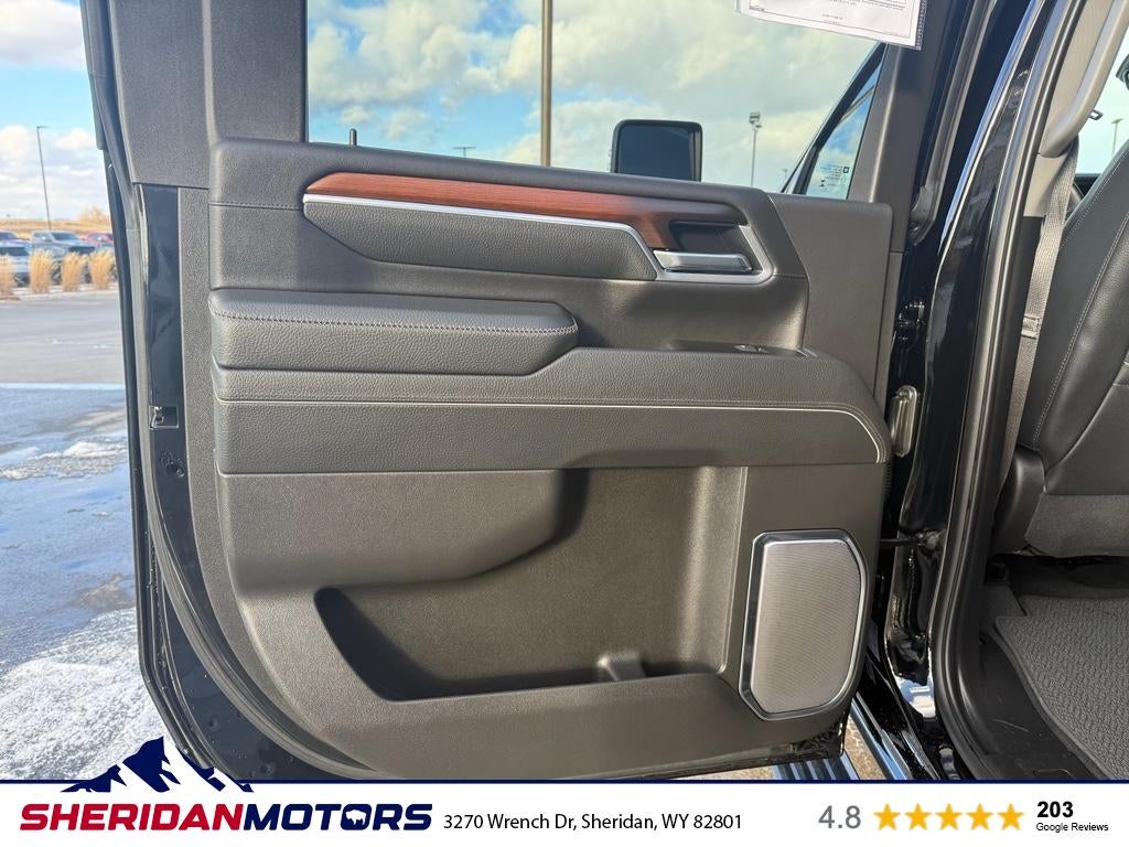 2025 GMC Sierra 3500 HD Denali