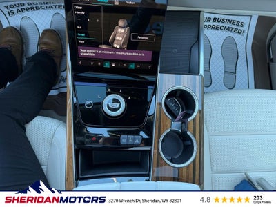 2025 Cadillac Escalade ESV Premium Luxury Platinum