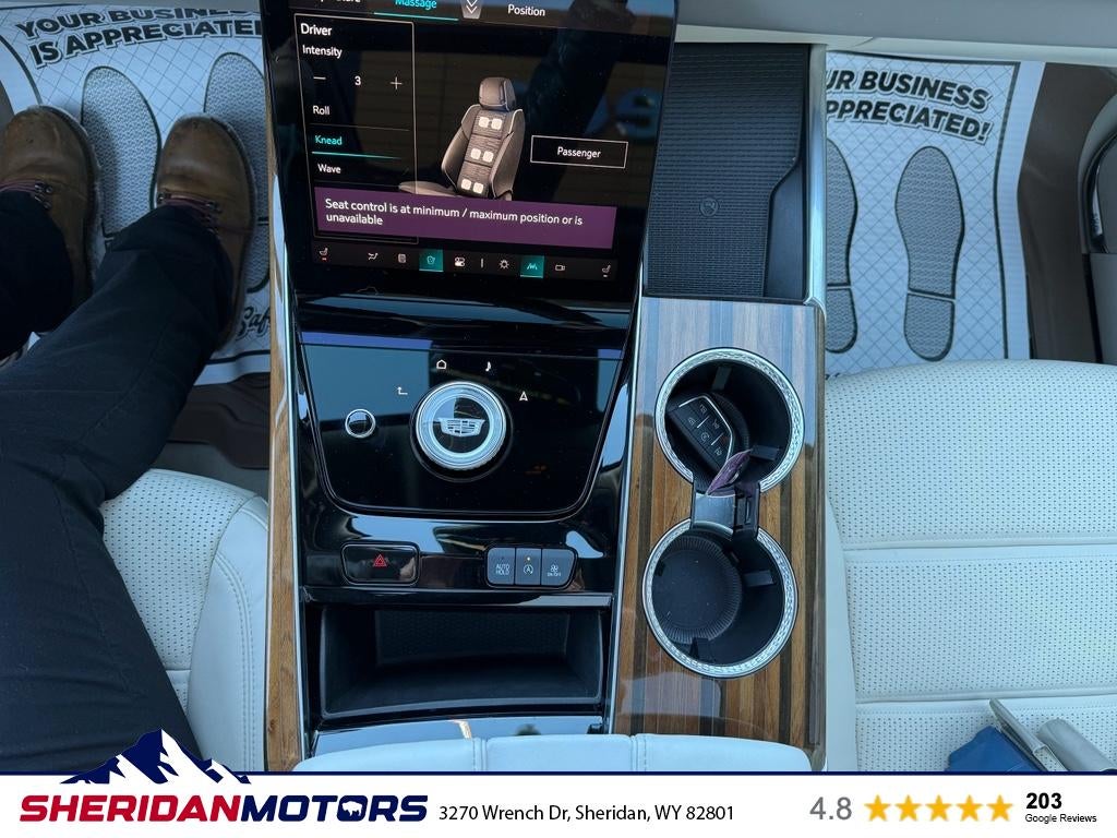 2025 Cadillac Escalade ESV Premium Luxury Platinum