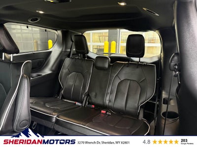 2024 Chrysler Pacifica Hybrid Premium S Appearance Pkg