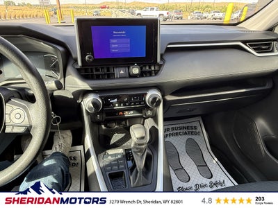 2024 Toyota RAV4 LE