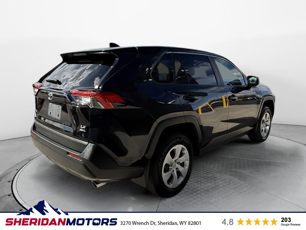 2024 Toyota RAV4 LE