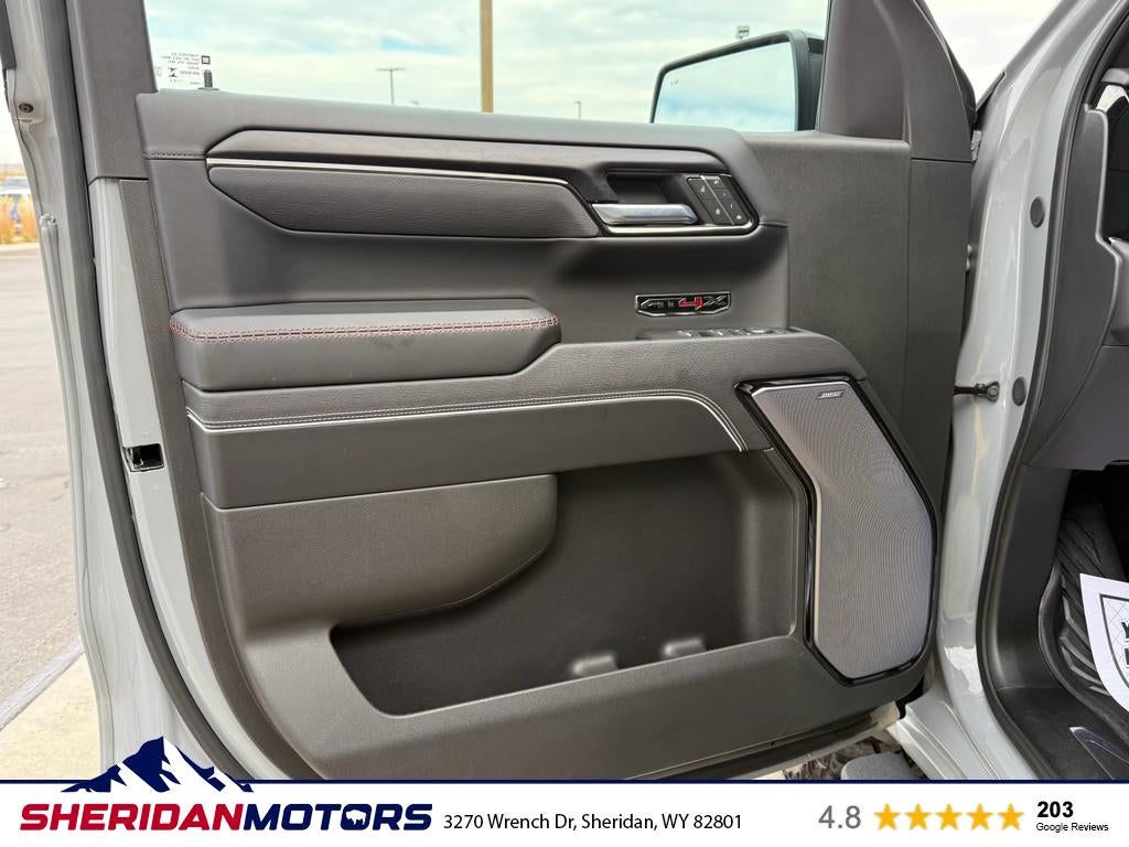 2025 GMC Sierra 1500 AT4X