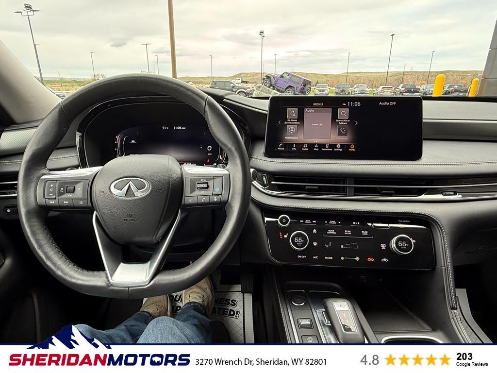 2023 INFINITI QX60 LUXE