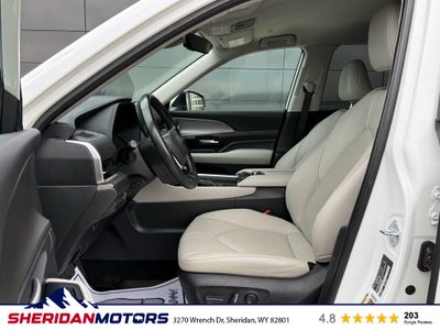 2024 Toyota Grand Highlander XLE