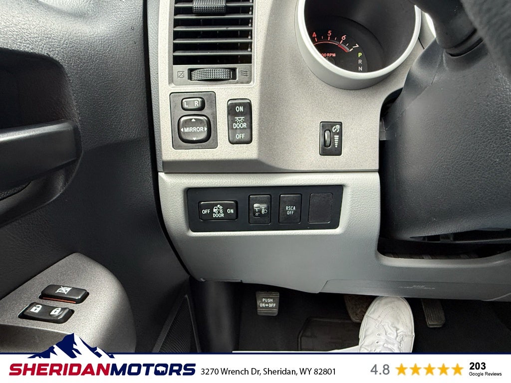 2012 Toyota Tundra 4WD Truck GRADE